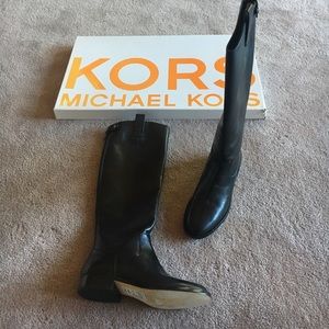 New with tags Michael Kors black leather boots 5.5