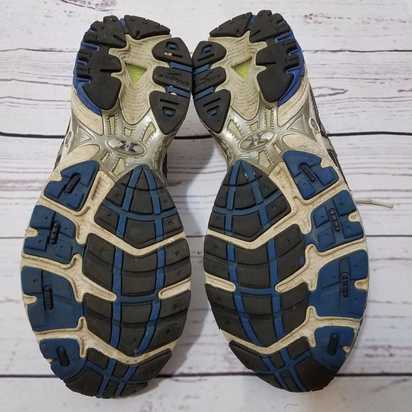 Brooks Adrenaline GTS 10 Running Shoes in sz 10.5 - Picture 4 of 7