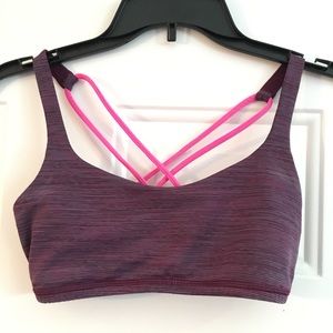 Lululemon sports bra