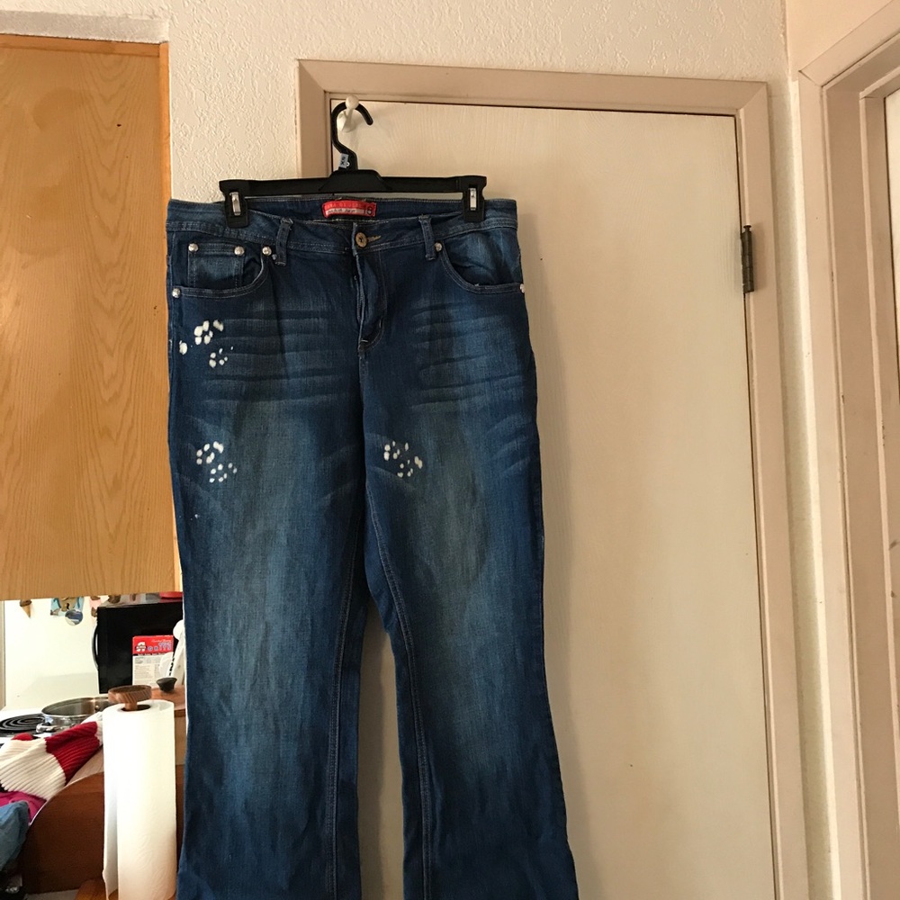 Jeans