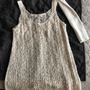 Cream knit top, gently used