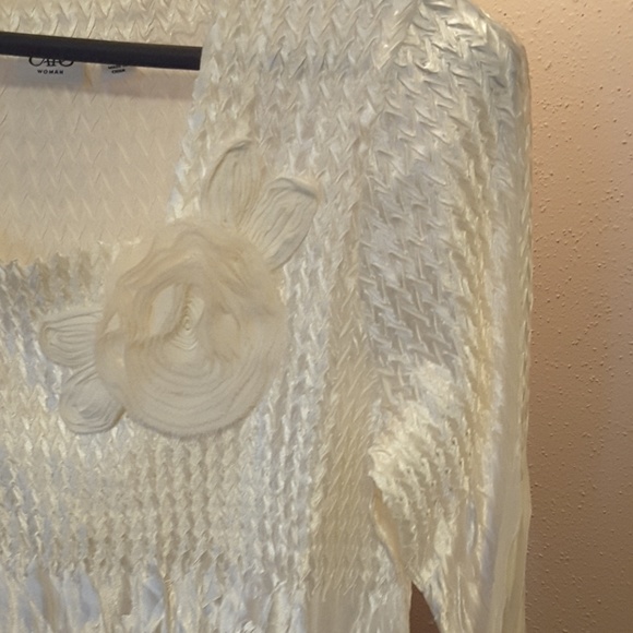 Top - Picture 2 of 4