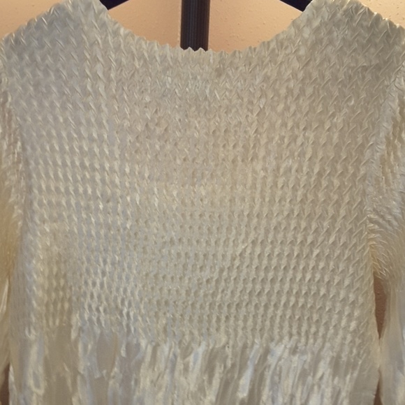 Top - Picture 4 of 4