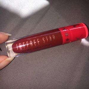 Velour Liquid Lip in 'Designer Blood'