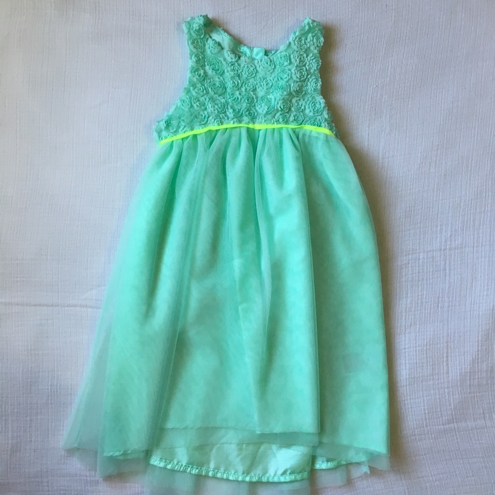 BNWT Girl's Cat & Jack Dress - 18 months