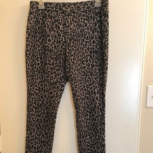 Blank and grey cheetah Jean leggings