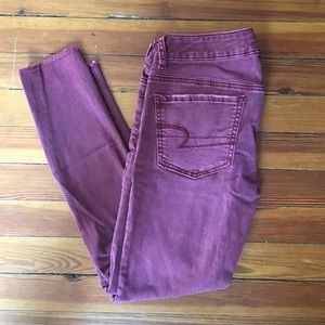 American Eagle Red Cropped Jeans