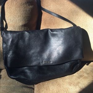 Authentic Jimmy Choo blk leather crossbody handbag Authentic Jimmy Choo blk leather crossbody handbag
