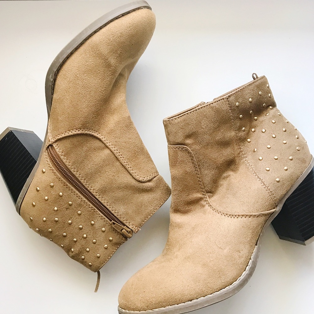 Beige studded suede booties