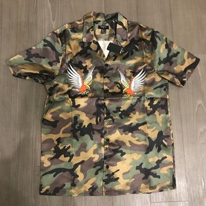 Forever 21 Men Satin Shirt Camo - S