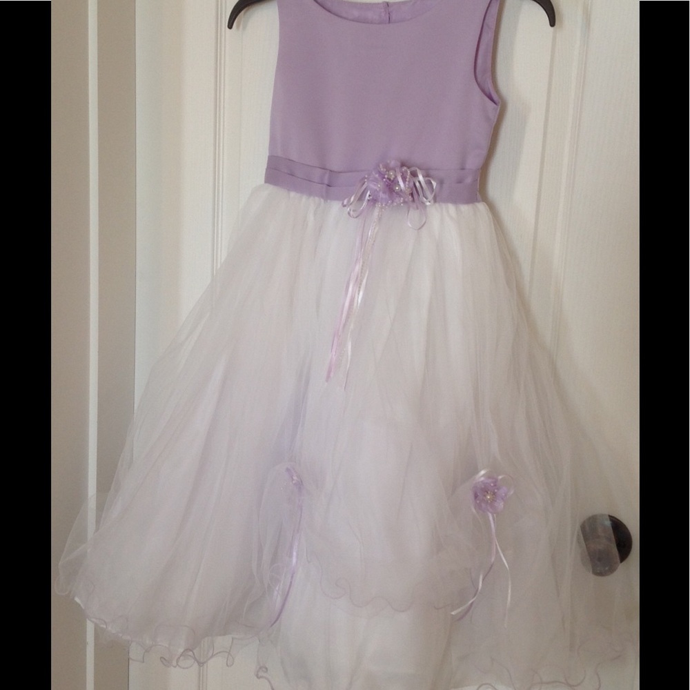 EUC La Sun Inc girls sleeveless formal dress