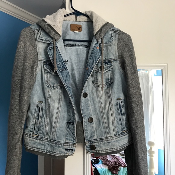 AEO Hoodie Denim Jacket - Picture 1 of 5