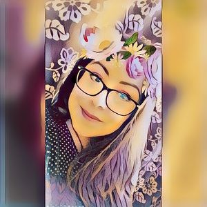 Meet your Posher, Janeth