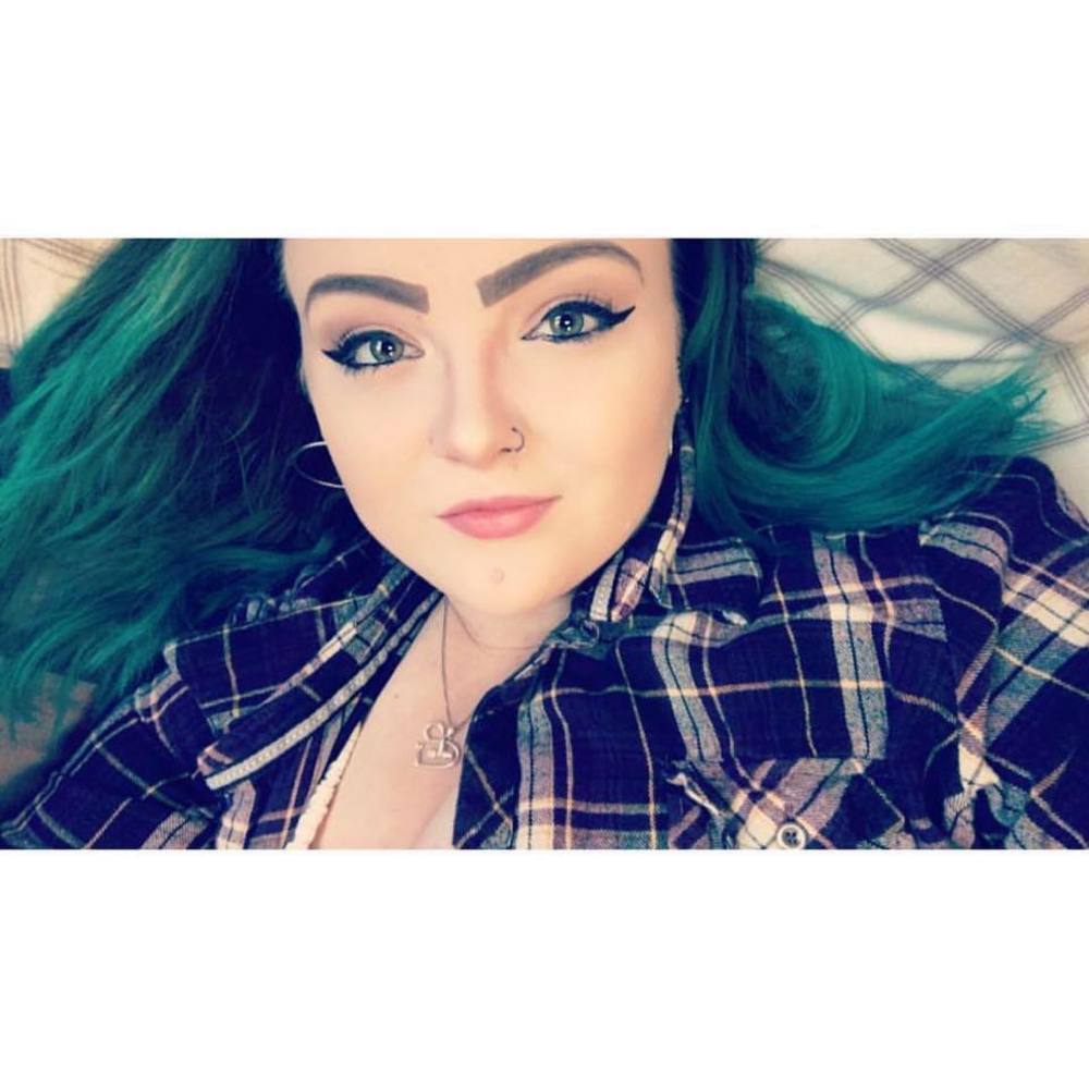 Meet your Posher, Samantha