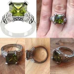 Olive Eye Emerald Green Silver Vintage Bali Ring
