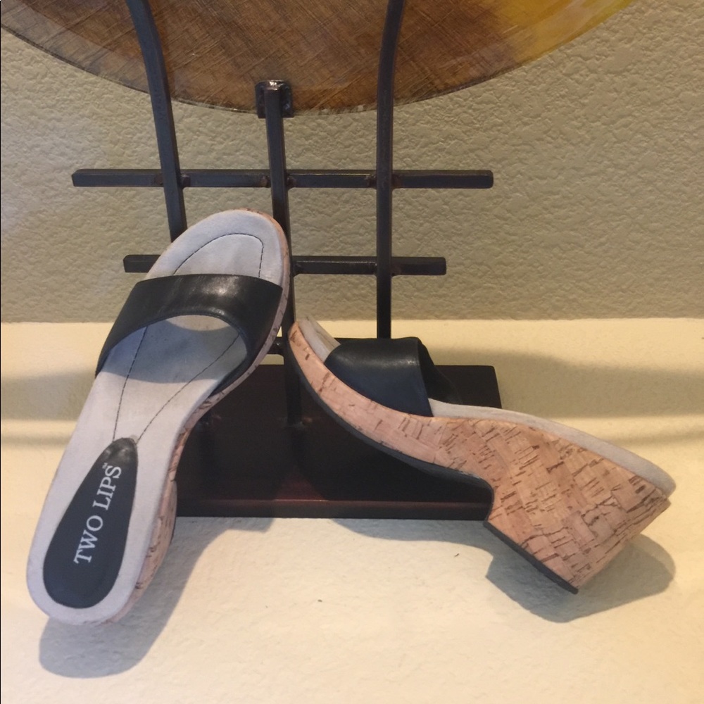 Slip on platform