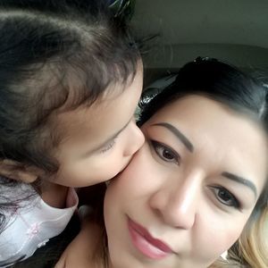 Meet your Posher, Candelaria