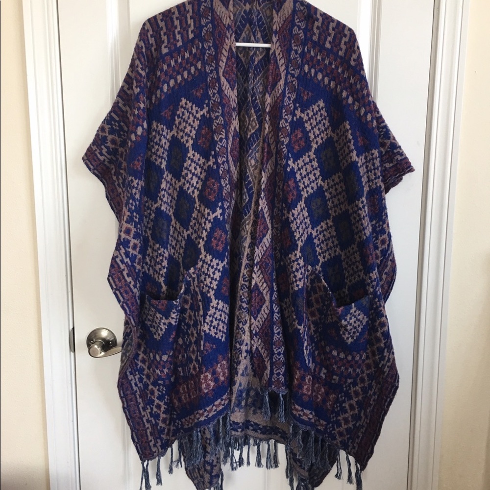 Lucky Brand Wool Sleeveless Wrap