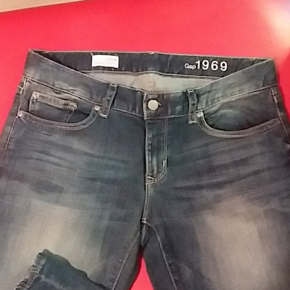 Gap - Picture 2 of 4