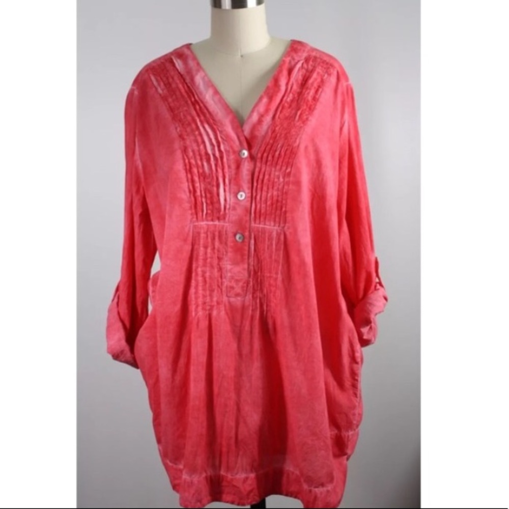 Soft surroundings like new tunic tye dye XL
