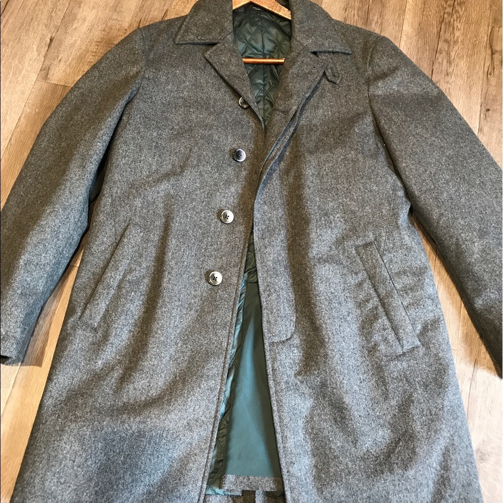 Corneliani 3/4 lightweight all season jacket.