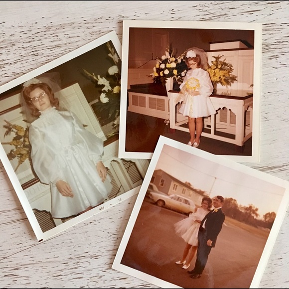 Vintage Handmade 1970 Wedding Mini Dress and Veil - Picture 3 of 8