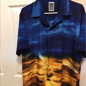 Vintage 1 of 1 short sleeve 'Storm Chaser'