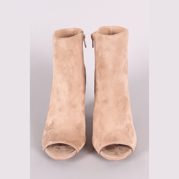 Nude peep toe floral embroidery bootie - Picture 8 of 8