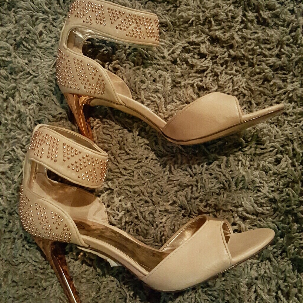 Carlos Santana heels