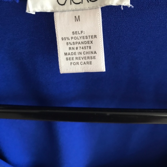 Cache Shirt medium - Picture 3 of 4