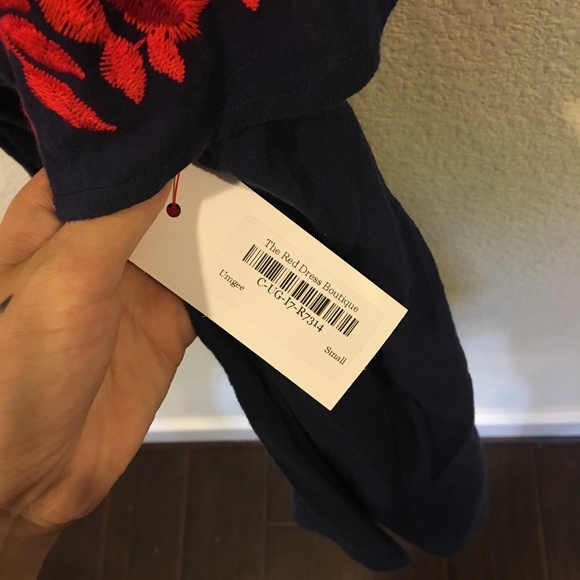 Umgee Dresses - NWT Red Dress Umgee floral off shoulder dress Umgee Dresses - NWT Red Dress Umgee floral off shoulder dress