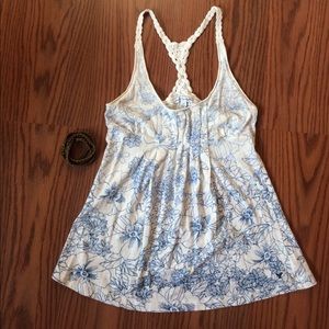 American Eagle crochet ombré floral tank top