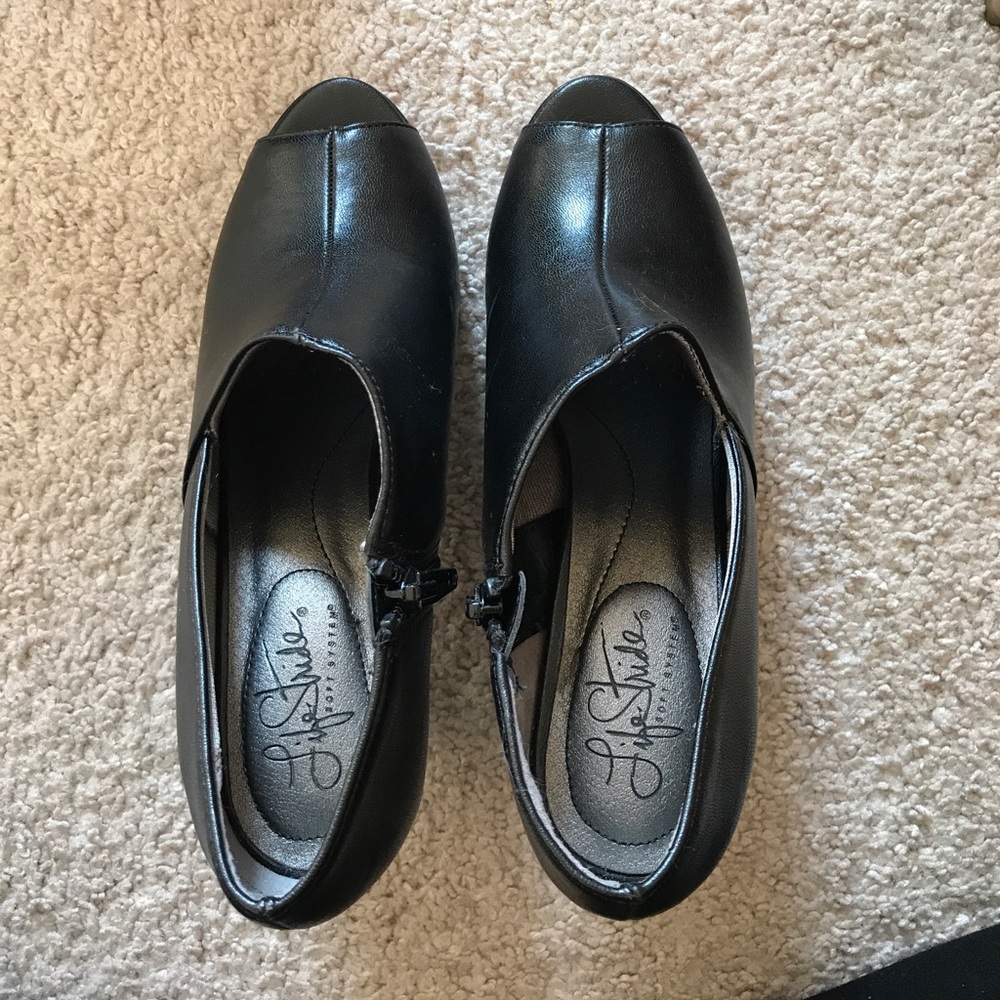 SUMMER SALE ☀️ Black, opened two booties