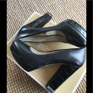 Michael Kors  pumps Jet Set 6 Collection Size 8.5