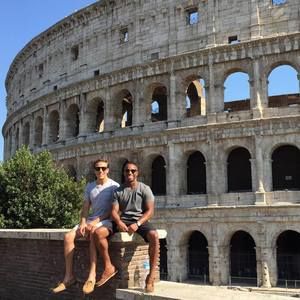 Meet your Posher, Troy