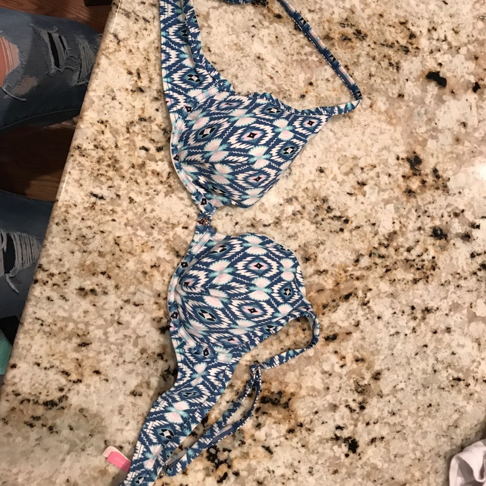 Bathing suit top