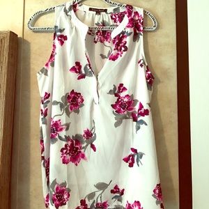 Floral breezy blouse