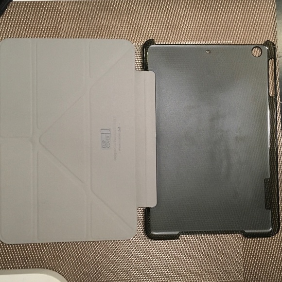 New Momax Flip Smart Cover for Apple iPad air 2. - Picture 8 of 8