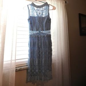 Adorable blue dress!