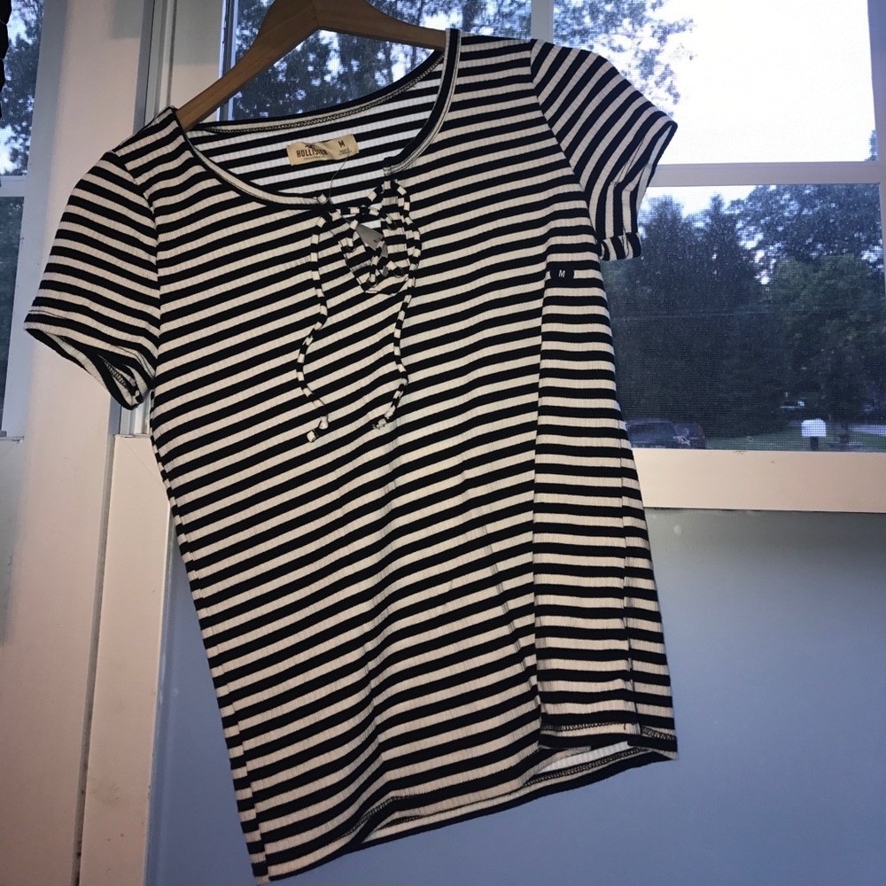 Hollister Front Lace Up shirt