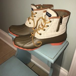 Sperry duck boots