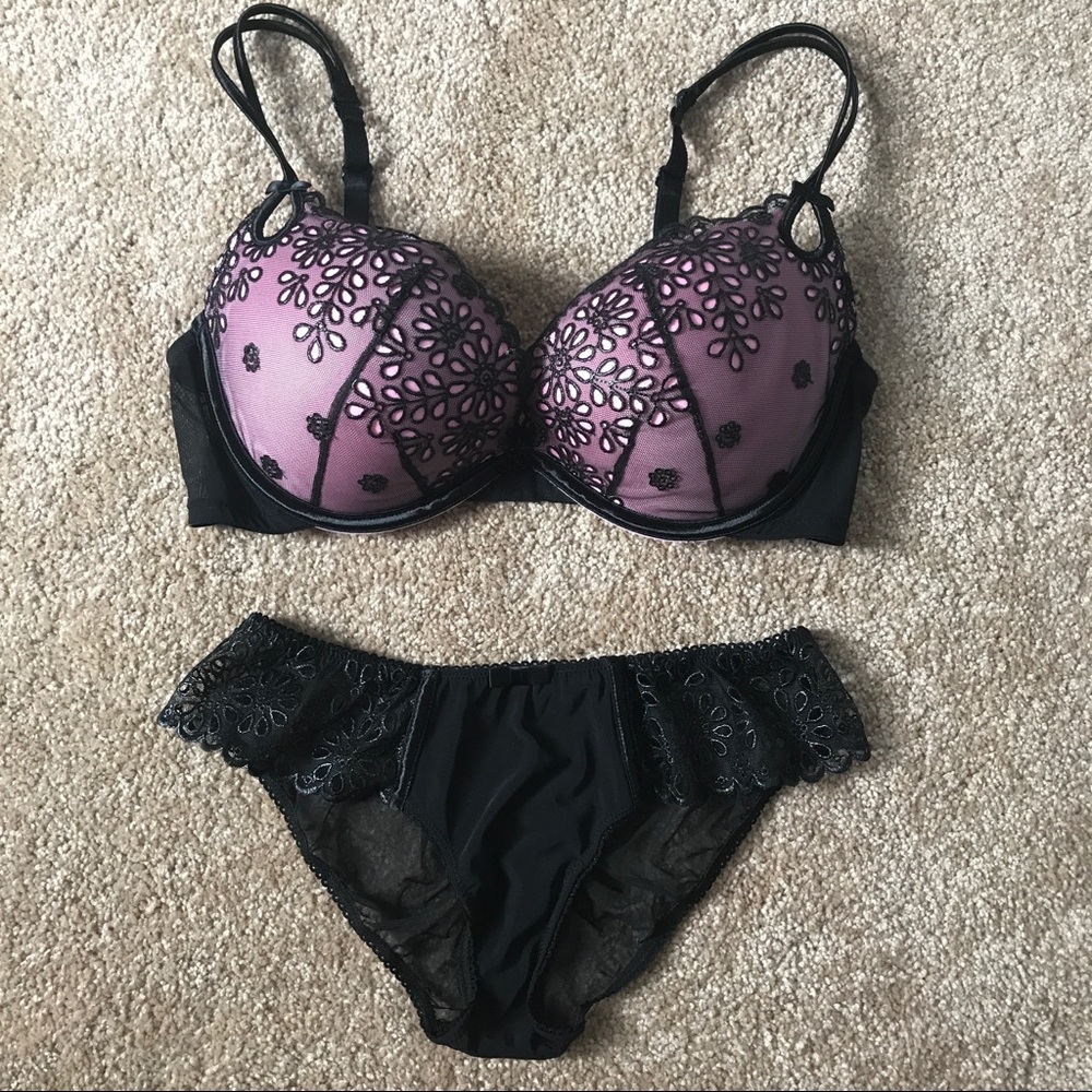 Gorgeous VS VICTORIAS SECRET Sexy bra set 34D
