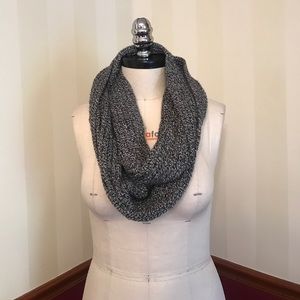Madewell Knitted Infinity Scarf