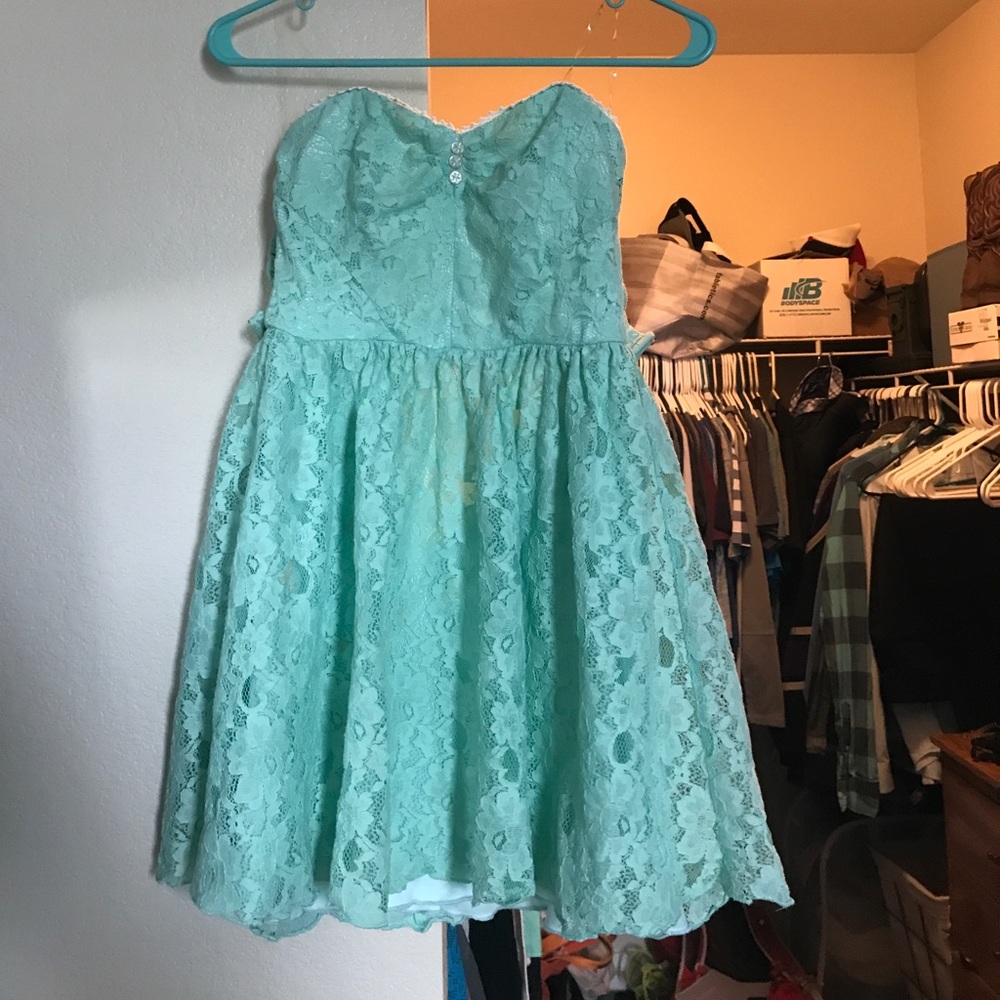 Lace dress