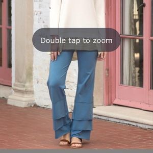 Matilda Jane Off Script Finns