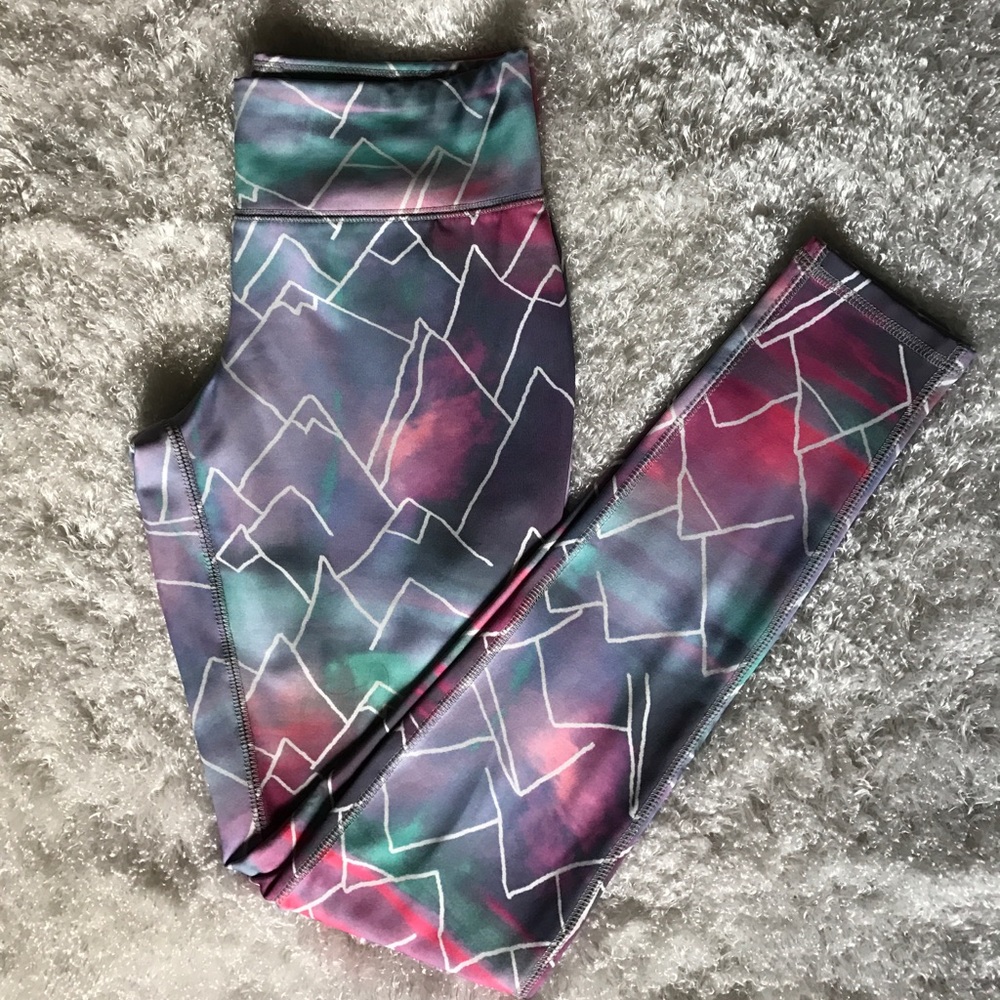Cool Mountain Leggings!