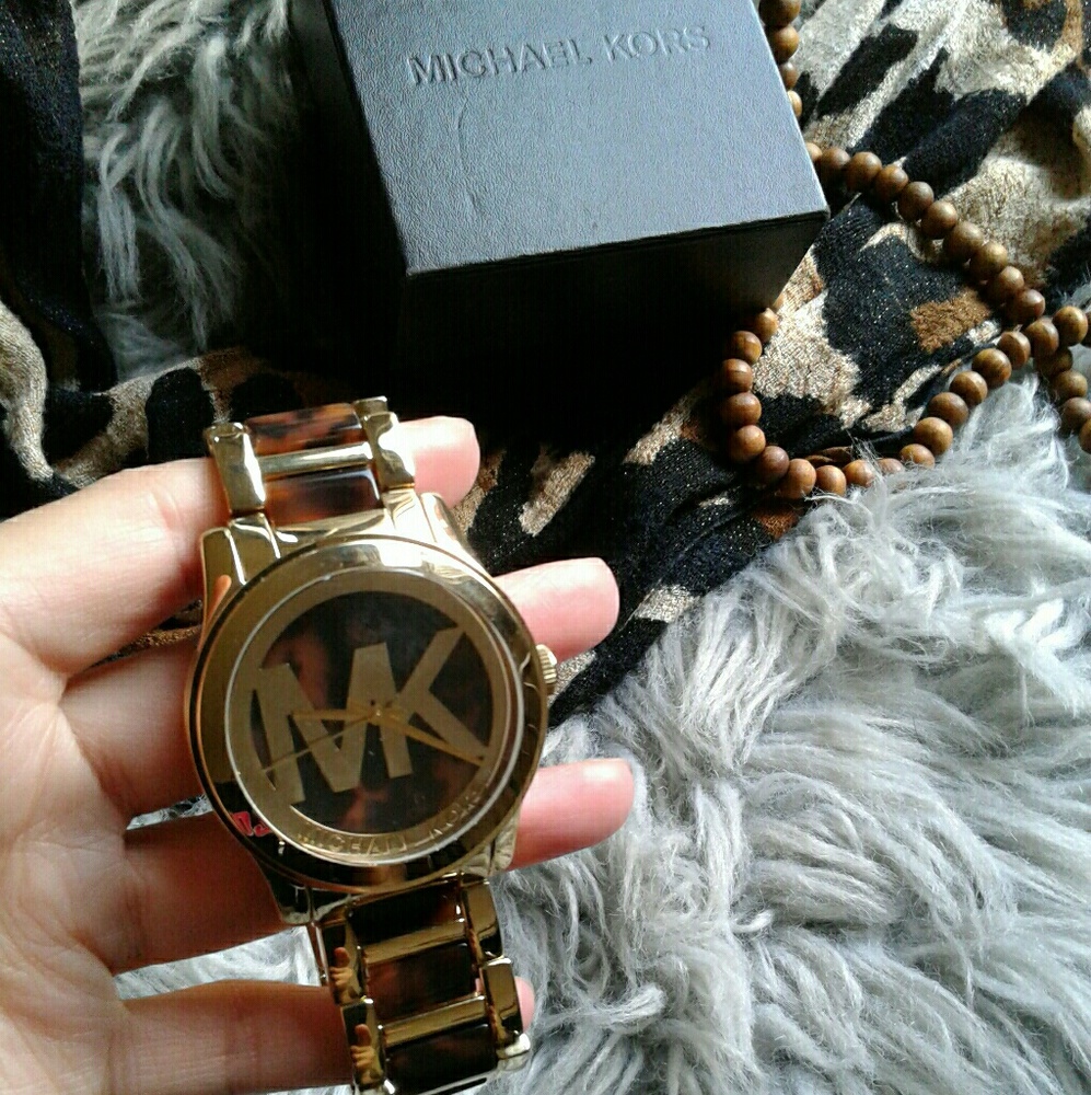 Michael Kors Leopard spotted and Gold