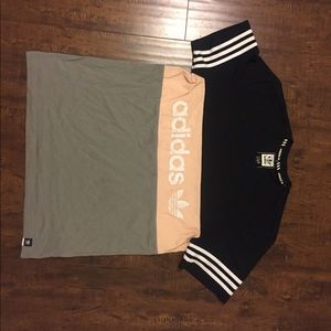 ***NEW w/o tags*** Adidas Tee