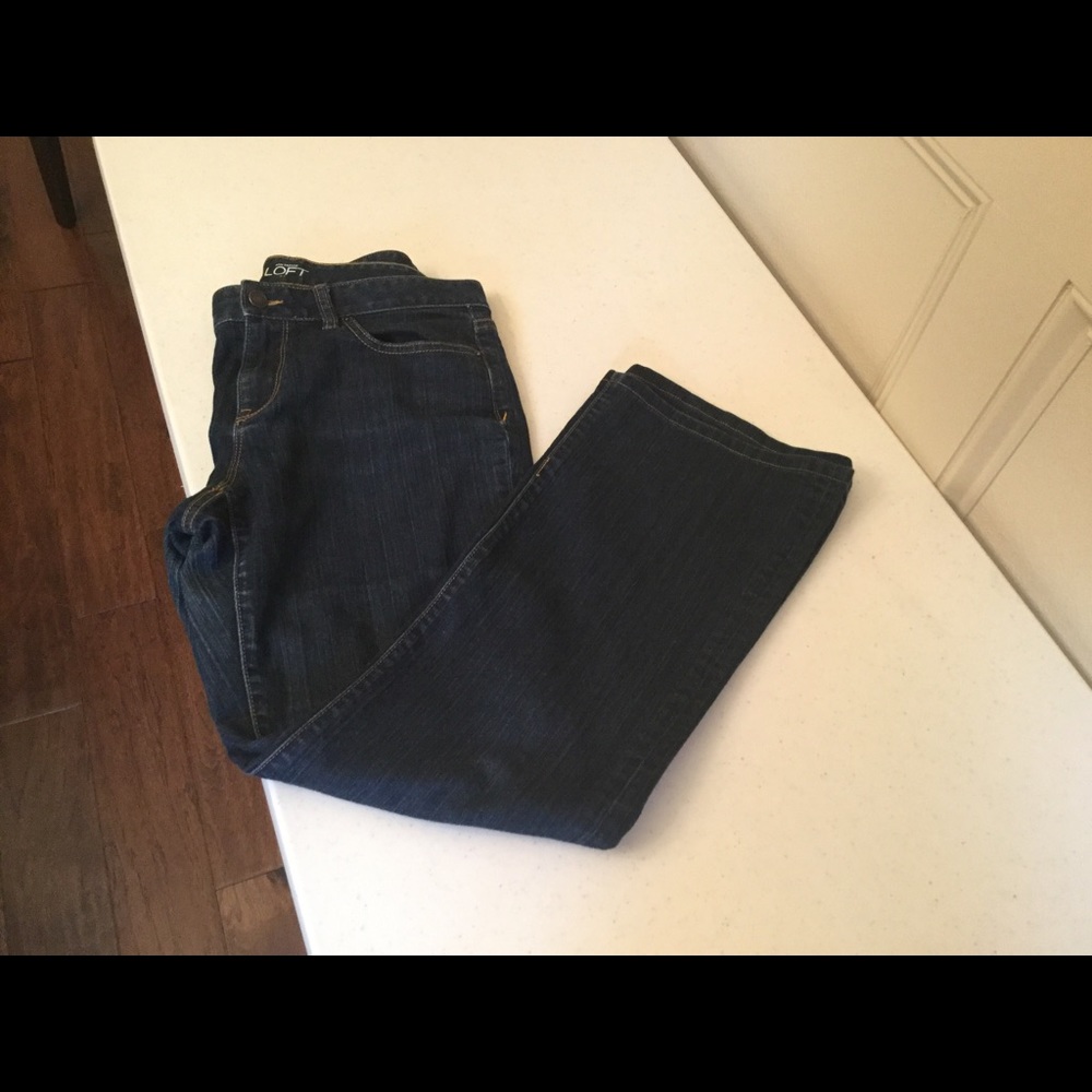 Ann Taylor Loft Curvy Bootcut Jeans size 8