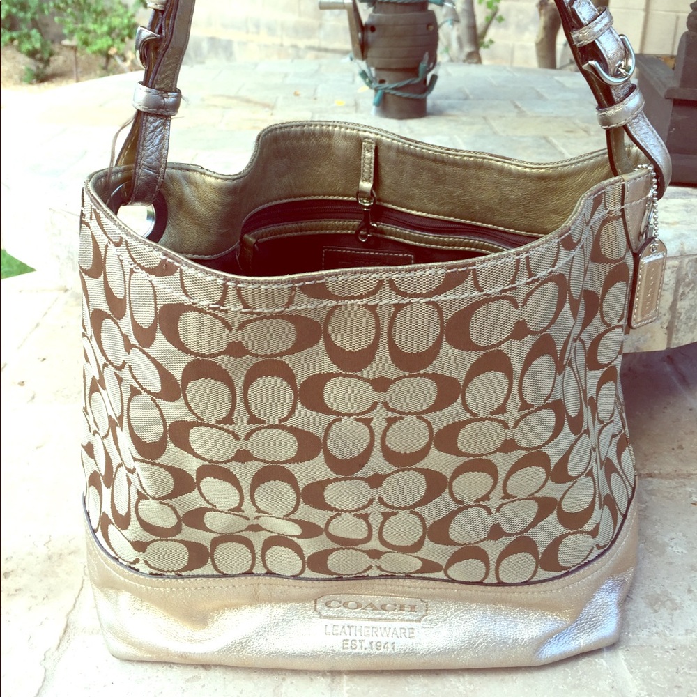 Coach Tote